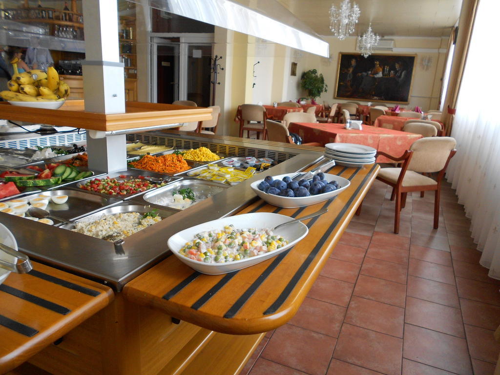 Hotel Seni Studium Budapest Ngoại thất bức ảnh